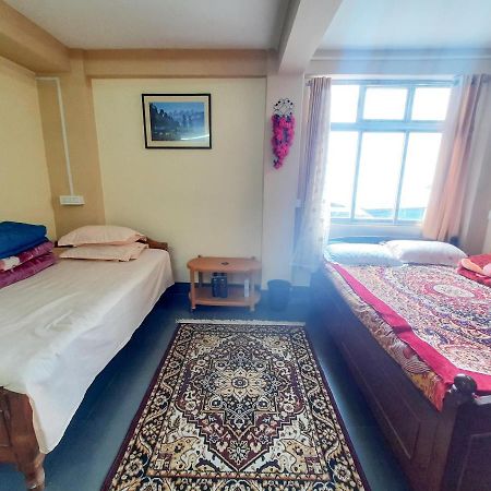 Neora Backpackers Hostel ダージリン エクステリア 写真